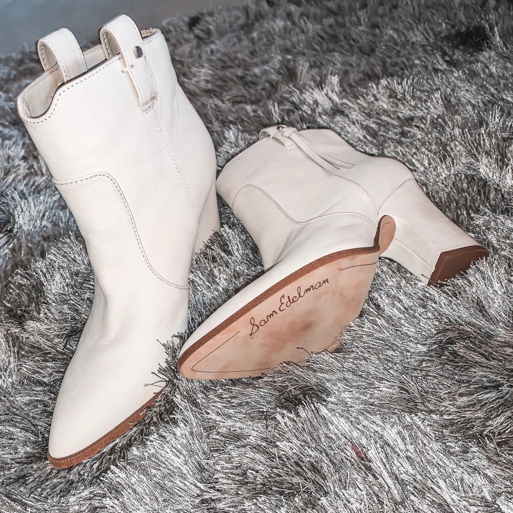 Sam Edelman cream white booties!